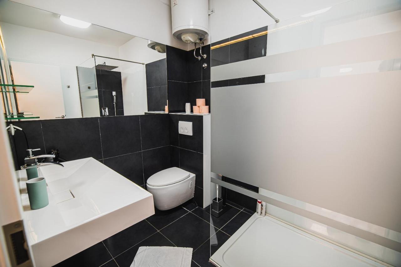 Downtown Park Apartments With Balcony Vodice Esterno foto