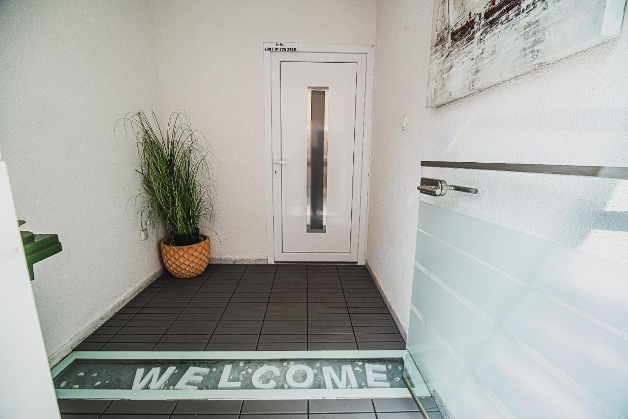 Downtown Park Apartments With Balcony Vodice Esterno foto