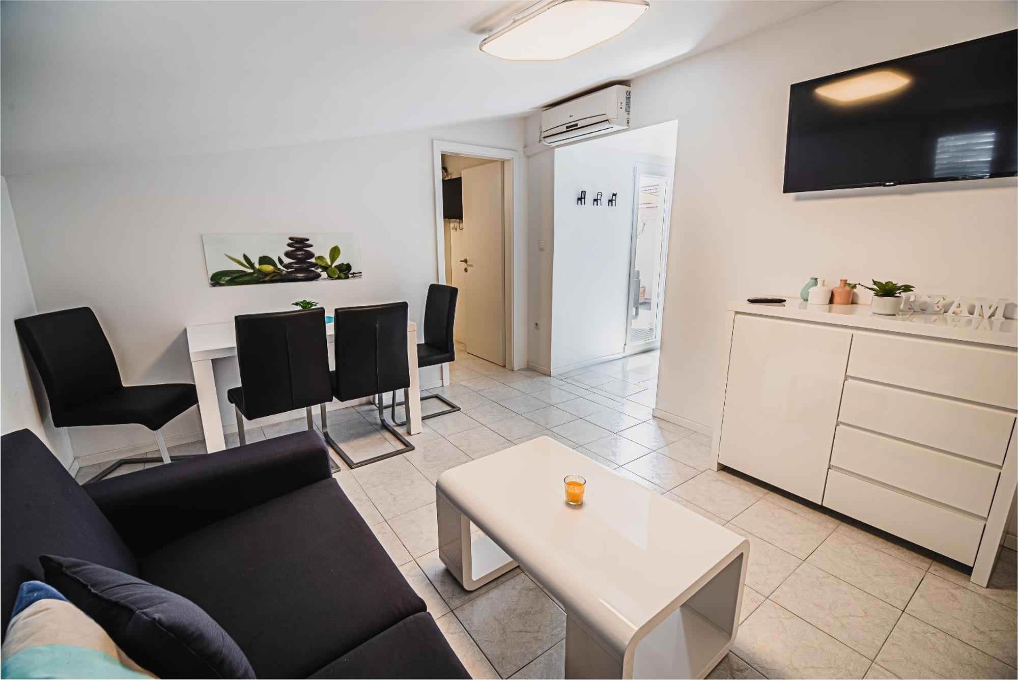Downtown Park Apartments With Balcony Vodice Camera foto