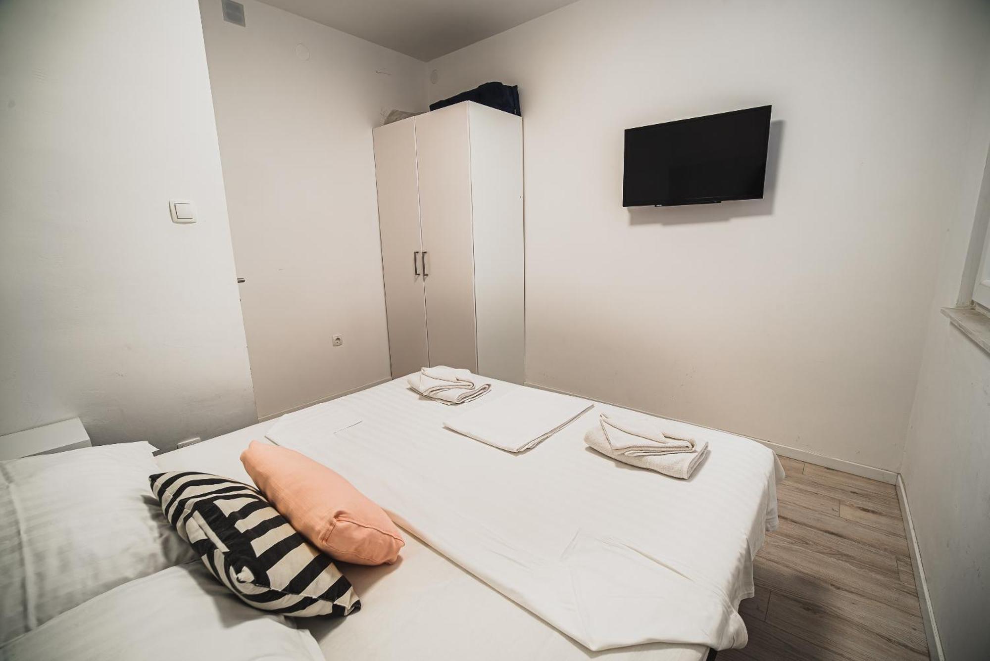 Downtown Park Apartments With Balcony Vodice Camera foto