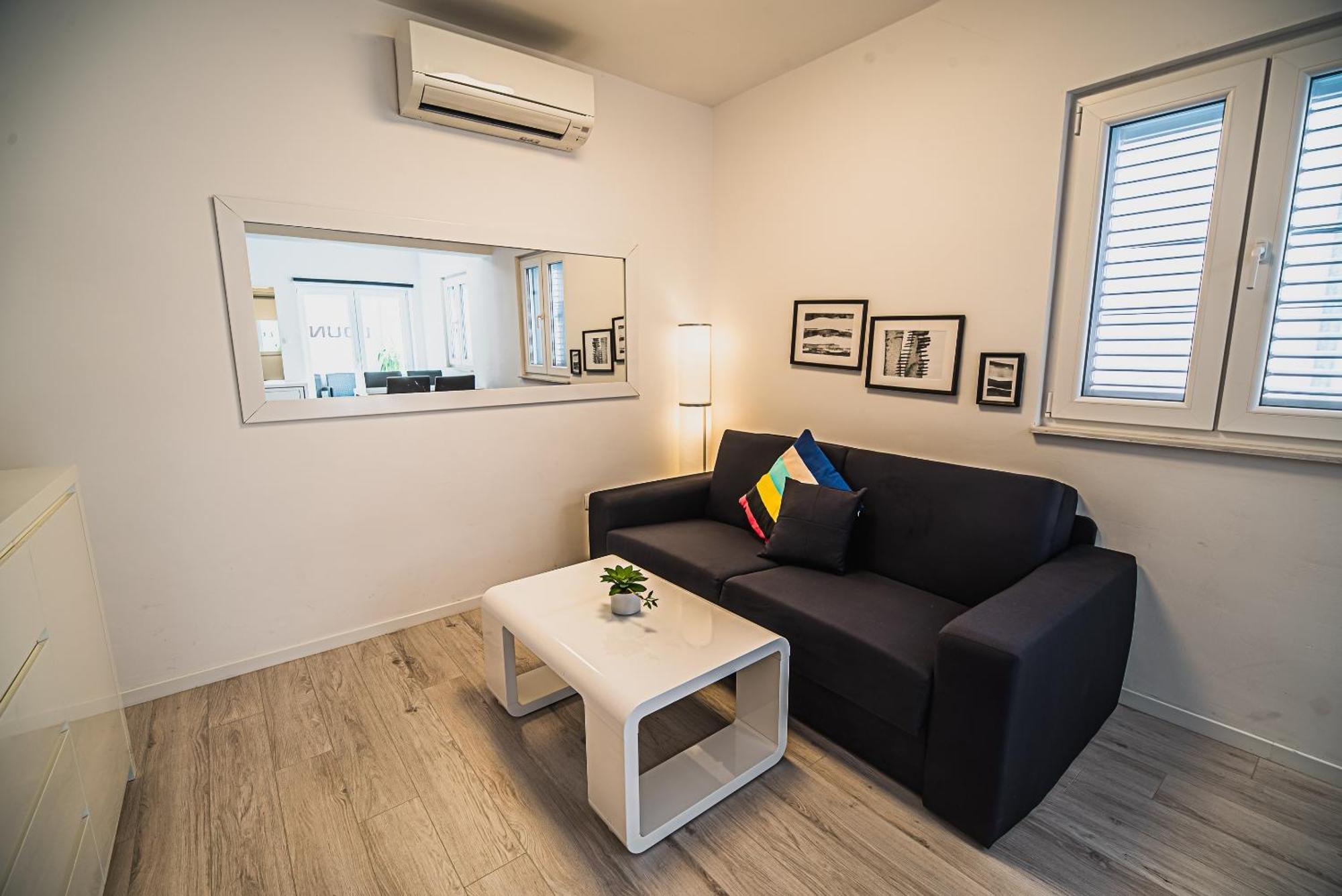 Downtown Park Apartments With Balcony Vodice Camera foto