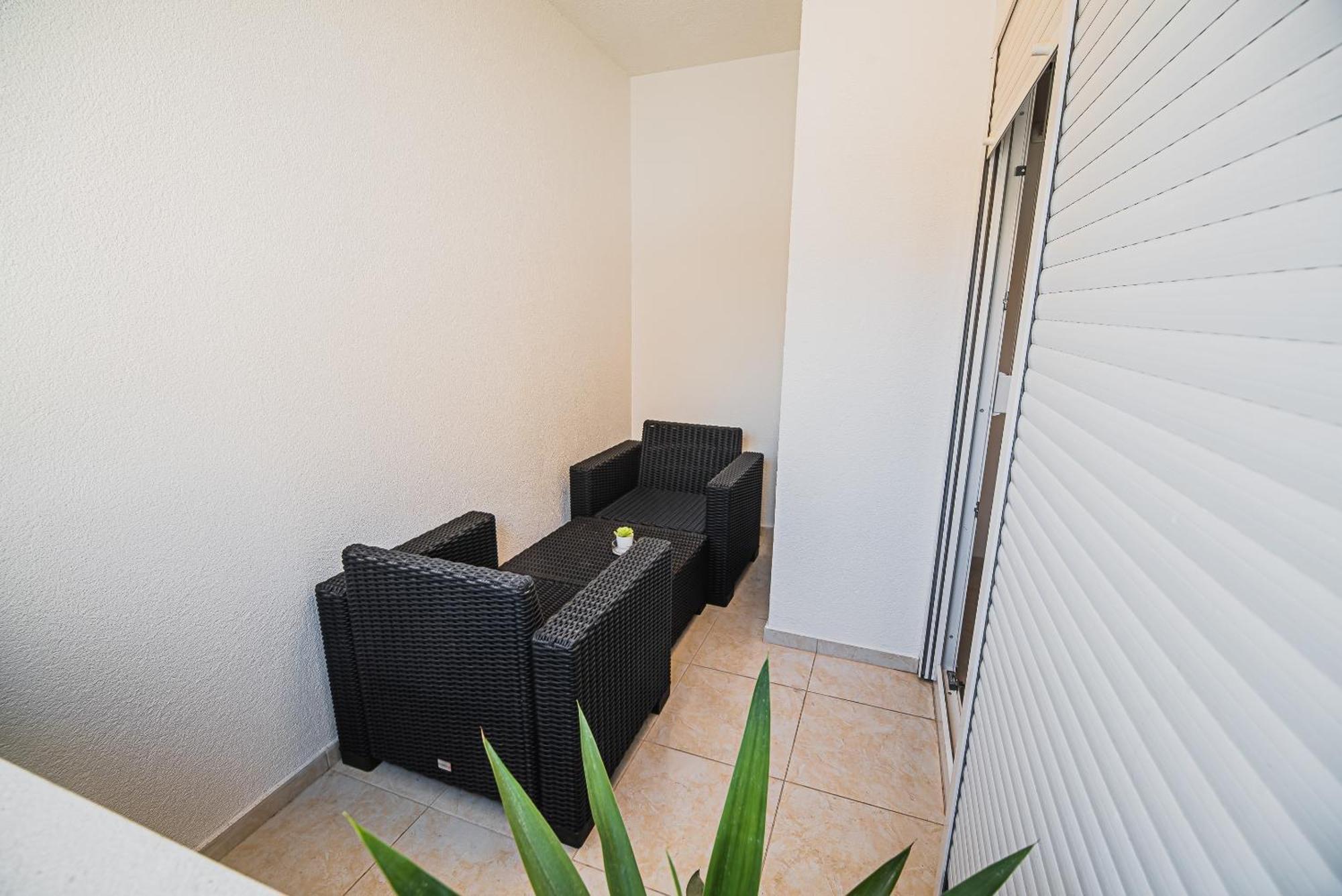 Downtown Park Apartments With Balcony Vodice Camera foto