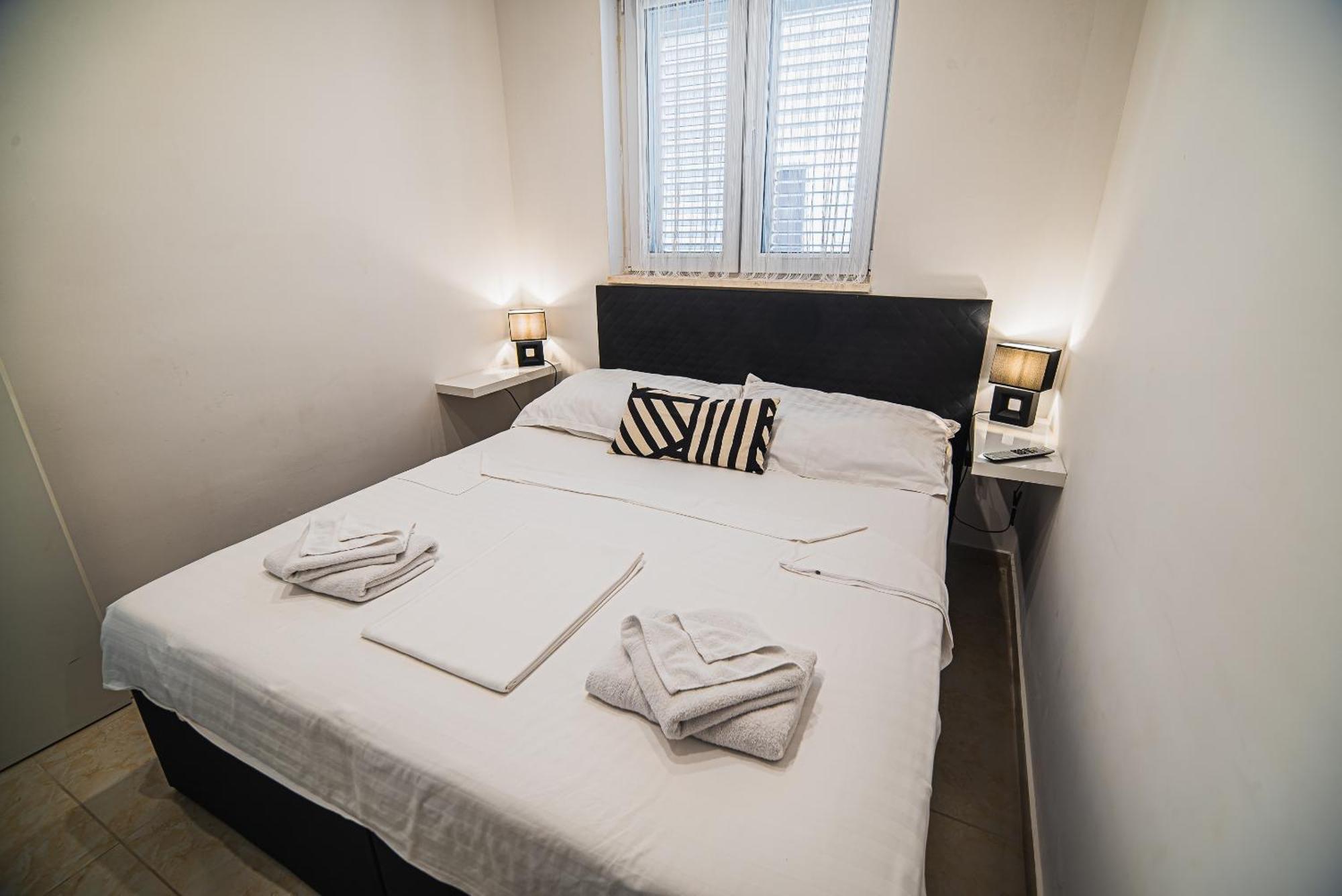 Downtown Park Apartments With Balcony Vodice Camera foto